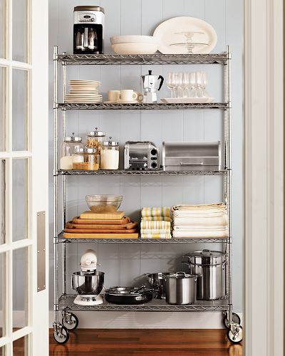 steel shelving on wheels